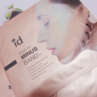아이디플라코스메틱 아이디 페이스핏 마이너스 밴드 v2 — 5점을 준 리뷰어가 2022년 5월 올린 사용 사진