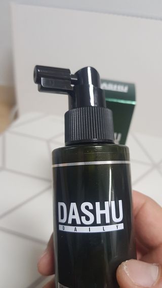 다슈코리아 다슈 데일리 안티 헤어로스 허브 헤어토닉 150ml — 5점을 준 리뷰어가 2021년 1월 올린 사용 사진