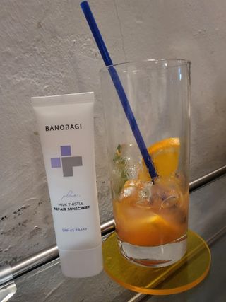 바노바기 코스메틱 바노바기 밀크씨슬 리페어 시카 선스크린 플러스 50ml — 4점을 준 리뷰어가 2023년 3월 올린 사용 사진