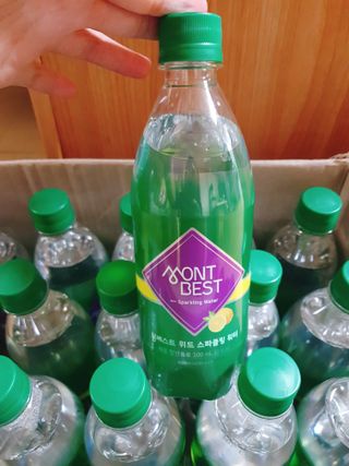 몽베스트 Montbest with Sparkling water Lemon OR Lime 20병(랜덤) — 5점을 준 리뷰어가 2021년 10월 올린 사용 사진
