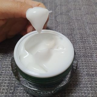레츄얼 베르디올 더 모이스처라이징 크림 — 5점을 준 리뷰어가 2022년 4월 올린 사용 사진