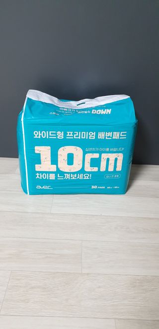 아베크 펫 와이드 프리미엄 대형 애견 강아지 배변 패드 30매 1팩 80g — 5점을 준 리뷰어가 2021년 7월 올린 사용 사진