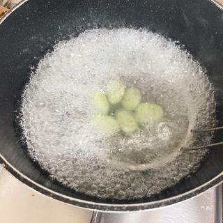 [테이스티나인][레디잇x부루마불] 감바스 뇨끼 460g — 5점을 준 리뷰어가 2022년 5월 올린 사용 사진