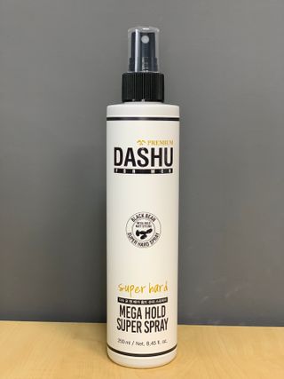 다슈코리아 다슈 포 맨 프리미엄 메가 홀드 슈퍼 스프레이 250ml — 4.5점을 준 리뷰어가 2021년 4월 올린 사용 사진
