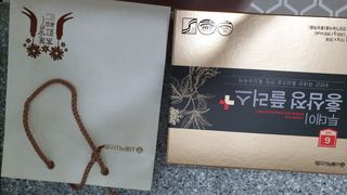 서울약사신협_투데이홍삼정플러스스틱_10g x 30포 — 5점을 준 리뷰어가 2021년 5월 올린 사용 사진