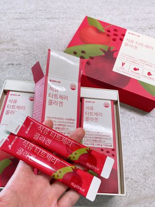서울약사신협_석류 타트체리 콜라겐_10g x 30포 — 5점을 준 리뷰어가 2021년 7월 올린 사용 사진