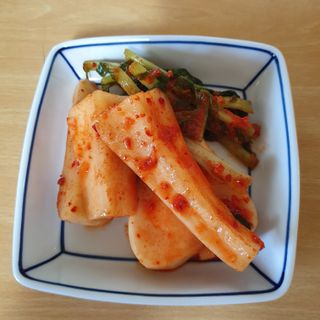셰프애찬 알타리김치 총각김치 1kg — 4.5점을 준 리뷰어가 2022년 10월 올린 사용 사진
