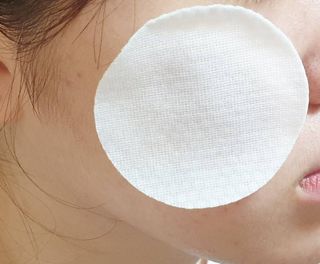 커스토젠 아크슈터 마이크로바이옴 토너패드 파우치타입 이중패드 1박스(50매) — 4.5점을 준 리뷰어가 2022년 7월 올린 사용 사진