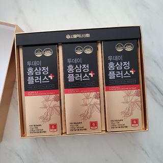 서울약사신협_투데이홍삼정플러스스틱_10g x 30포 — 5점을 준 리뷰어가 2021년 6월 올린 사용 사진