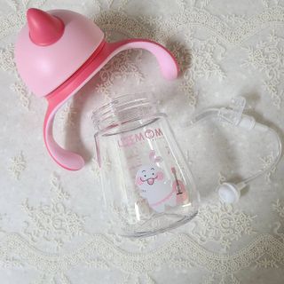 유비맘 트라이탄 코니빨대컵_컬러 랜덤 발송 — 5점을 준 리뷰어가 2021년 3월 올린 사용 사진
