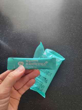 앙팡 패밀리면역 프로바이오틱스 2g x 100포 — 5점을 준 리뷰어가 2022년 10월 올린 사용 사진