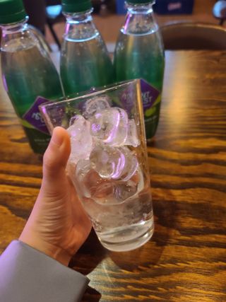몽베스트 Montbest with Sparkling water Lime20병 — 5점을 준 리뷰어가 2023년 2월 올린 사용 사진