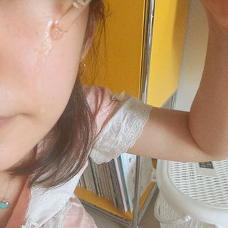 스킨큐어 산다화 비타민c 화이트닝 에센스 30ml — 5점을 준 리뷰어가 2023년 7월 올린 사용 사진