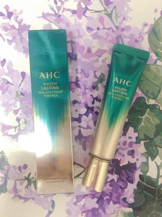 [NEW 탄력유턴 아이크림] AHC 유스 래스팅 리얼 아이크림 포 페이스 — 5점을 준 리뷰어가 2021년 2월 올린 사용 사진