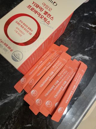 아임오 Y와이 밸런스 프로바이오틱스 30포 — 5점을 준 리뷰어가 2021년 12월 올린 사용 사진