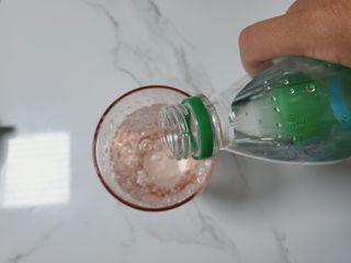몽베스트 Montbest with Sparkling water Plain 20병 — 5점을 준 리뷰어가 2022년 5월 올린 사용 사진
