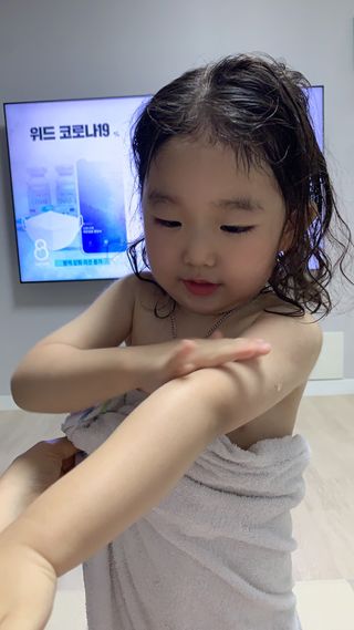 더마비 세라엠디 리페어 로션 — 5점을 준 리뷰어가 2021년 12월 올린 사용 사진