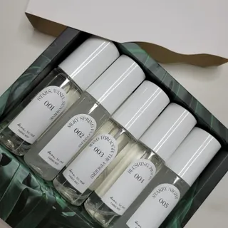 디어포레스트 [5개세트] 숲속의 하루 패브릭미스트 (섬유향수/ 룸스프레이) 50ml 5개 — 4점을 준 리뷰어가 2022년 9월 올린 사용 사진
