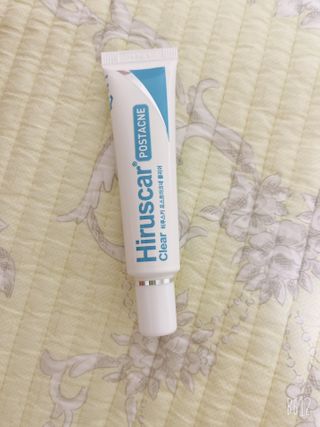 히루스카 포스트아크네 클리어 — 3.5점을 준 리뷰어가 2021년 1월 올린 사용 사진