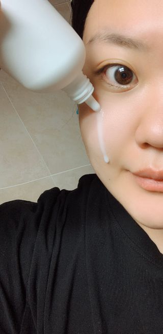 리더스코스메틱 리더스 카밍 바이오틱스 에센스 워터 — 5점을 준 리뷰어가 2021년 2월 올린 사용 사진