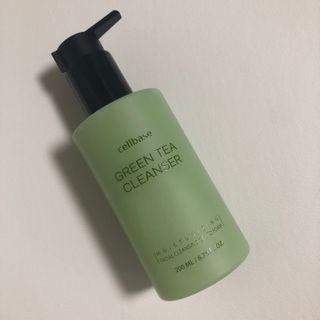 프리마인 메이크업과 들뜨는 각질까지 한방에 깐달걀로! 순하기까지한 셀베이스 그린티클렌저(200ml) — 5점을 준 리뷰어가 2023년 4월 올린 사용 사진