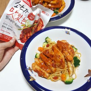 굽네몰 [굽네] 소스가 맛있는 닭가슴살 슬라이스 4종 — 5점을 준 리뷰어가 2021년 4월 올린 사용 사진
