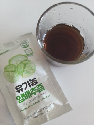 참앤들황토농원 국내산 유기농 양배추를 그대로 담은,  유기농 양배추즙  80ml X 30포 1박스 — 5점을 준 리뷰어가 2023년 4월 올린 사용 사진