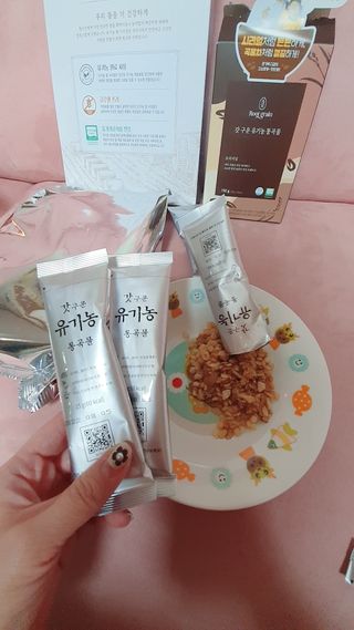 씨알푸드 유기농 쌀 시리얼 390g + 갓 구운 유기농 발아통곡물 150g — 5점을 준 리뷰어가 2022년 1월 올린 사용 사진