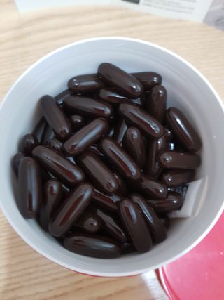 Swisse 스위스 고함량 프로폴리스 2,000mg 210정 — 5점을 준 리뷰어가 2021년 11월 올린 사용 사진