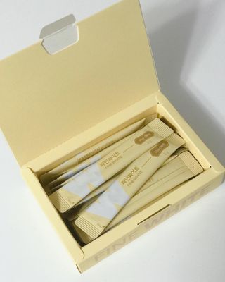 디오르 파인화이트 — 5점을 준 리뷰어가 2021년 12월 올린 사용 사진