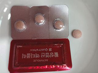 [리노브] 4세대 활성엽산 액티폴릭 270mg x 30정 — 4.5점을 준 리뷰어가 2022년 8월 올린 사용 사진