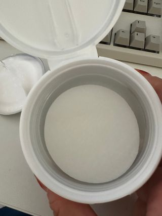 산다화 비타민씨 화이트닝 토너 패드 — 5점을 준 리뷰어가 2023년 6월 올린 사용 사진