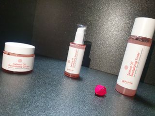 아이앤립 / EYENLIP 아이앤립 연어오일 리바이탈라이징 토너+앰플+크림 3종 세트 — 5점을 준 리뷰어가 2021년 6월 올린 사용 사진