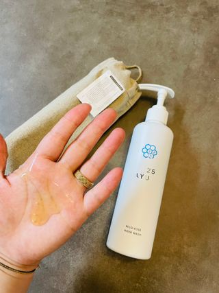 AYU25[아유트웬티파이브]피부 진정, 보습 와일즈 로즈 핸드워시 — 4점을 준 리뷰어가 2021년 5월 올린 사용 사진