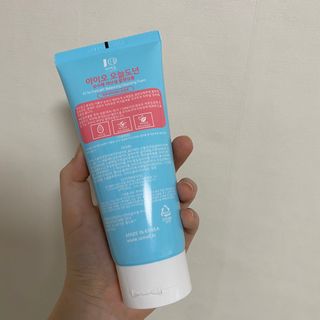 IO 아이오 오늘도 넌 순수해 - 약산성 클렌징폼 — 5점을 준 리뷰어가 2021년 2월 올린 사용 사진