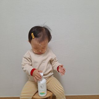 mom e 맘이 내추럴 베이비 케어 샴푸앤바스+로션 — 4점을 준 리뷰어가 2021년 1월 올린 사용 사진