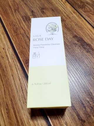 라라로즈데이 시즌2 여성청결제 200ml 아로마 페미민 클렌저, 독일더마인증 — 5점을 준 리뷰어가 2021년 9월 올린 사용 사진