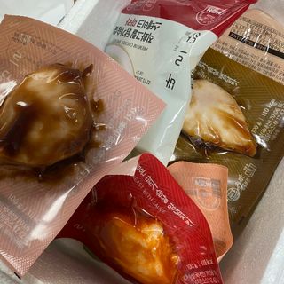 바르닭 소스품은 닭가슴살 7종 & 티몬한정판매 2종 세트 총 9팩 — 5점을 준 리뷰어가 2021년 12월 올린 사용 사진