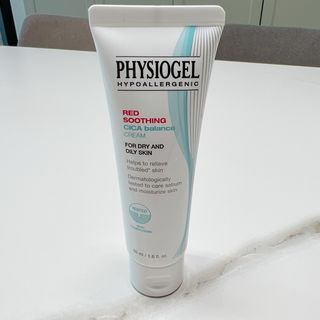 피지오겔 레드수딩 시카밸런스 크림 50ml — 5점을 준 리뷰어가 2022년 4월 올린 사용 사진