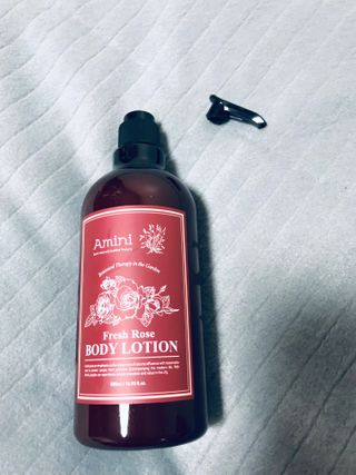 아미니 플라워테라피 바디로션  500ml 시리즈 — 5점을 준 리뷰어가 2021년 1월 올린 사용 사진