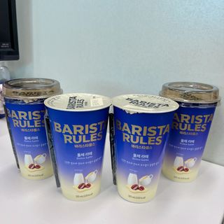 바리스타룰스 돌체 라떼 — 3.5점을 준 리뷰어가 2023년 4월 올린 사용 사진