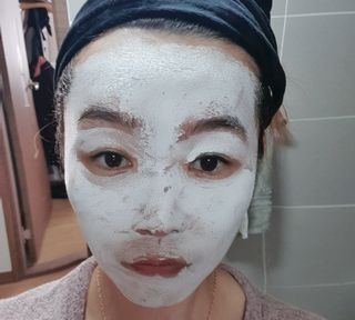 리더스코스메틱 리더스 밀크 스폰지 마스크 — 5점을 준 리뷰어가 2021년 10월 올린 사용 사진