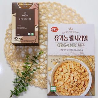 씨알푸드 유기농 쌀 시리얼 390g + 갓 구운 유기농 발아통곡물 150g — 5점을 준 리뷰어가 2021년 12월 올린 사용 사진