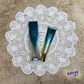 [NEW 탄력유턴 아이크림] AHC 유스 래스팅 리얼 아이크림 포 페이스 — 5점을 준 리뷰어가 2021년 2월 올린 사용 사진