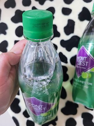 몽베스트 Montbest with Sparkling water Lime20병 — 5점을 준 리뷰어가 2022년 6월 올린 사용 사진