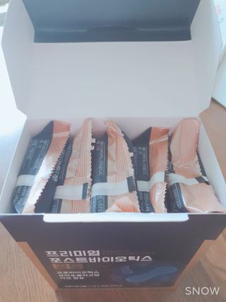 서울약사신협_프리미엄포스트바이오틱스골드_5g x 50포 — 5점을 준 리뷰어가 2021년 4월 올린 사용 사진