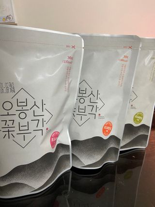 오봉산꽃부각 [만나식품] 오봉산 꽃부각 3가지 맛(오리지널, 새우맛, 매운고추맛) — 5점을 준 리뷰어가 2023년 1월 올린 사용 사진