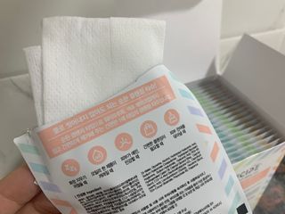 디레시피 세안이 필요없는 순한 클렌징 티슈 — 5점을 준 리뷰어가 2021년 4월 올린 사용 사진