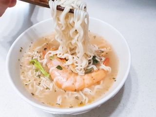 [풀무원] 자연은맛있다 정면, 백면, 홍면  세트 — 5점을 준 리뷰어가 2021년 4월 올린 사용 사진