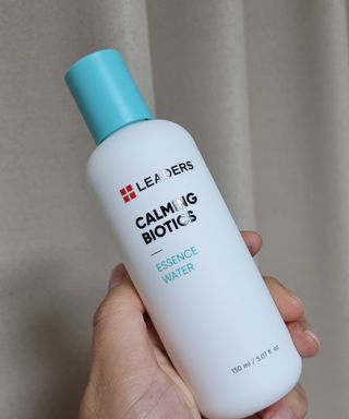 리더스코스메틱 리더스 카밍 바이오틱스 #1등 진정 기획세트 [에센스 워터150ml + 크림 마스크80ml] — 5점을 준 리뷰어가 2022년 9월 올린 사용 사진